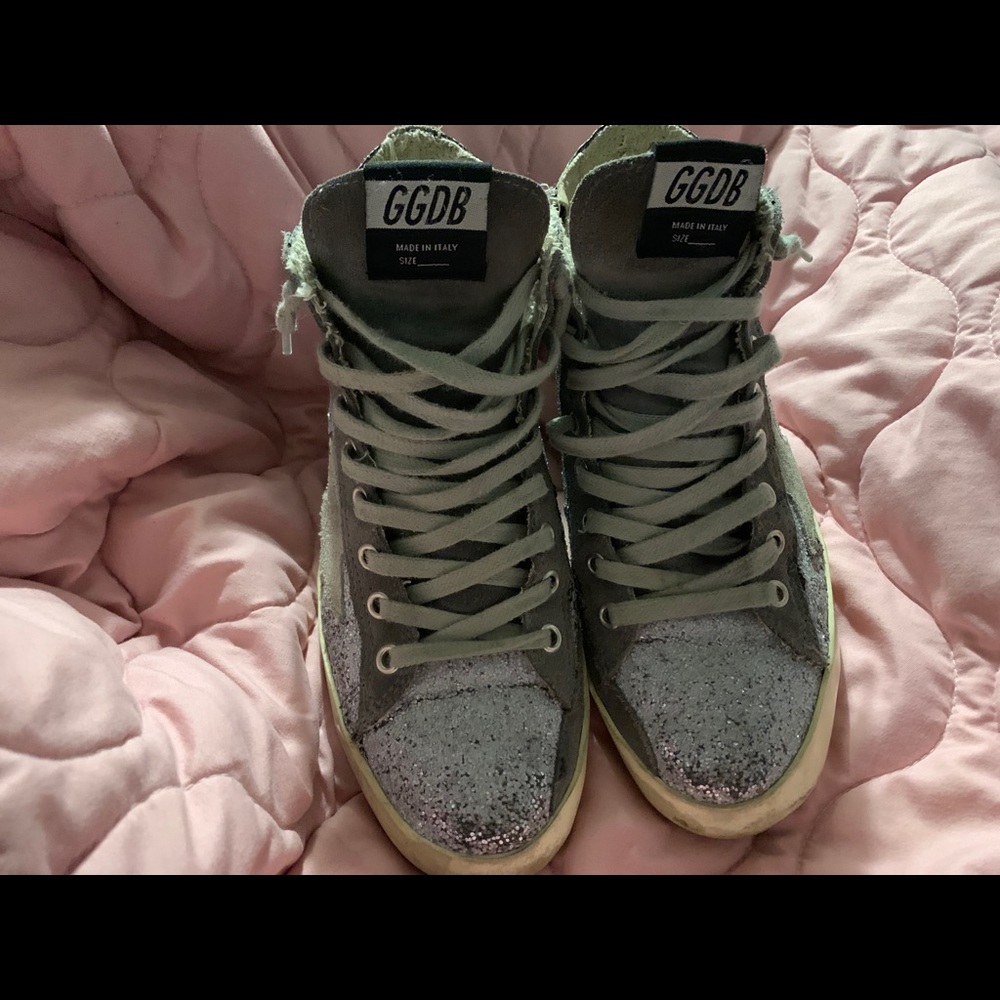 Golden goose size 35